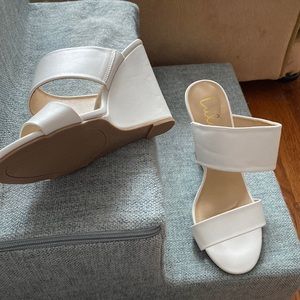 Lulus wedge sandals, never worn!